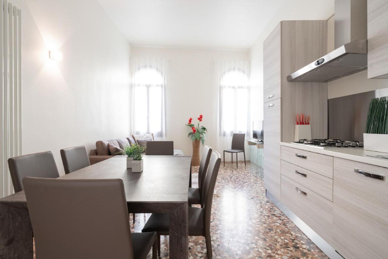 Accademia Charm Apartments By Wonderful Italy Benátky Exteriér fotografie